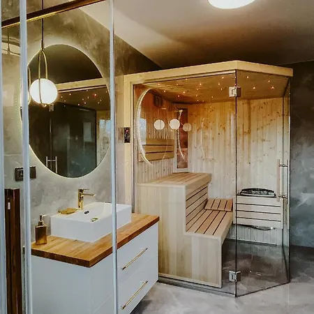 Marmar Apartment